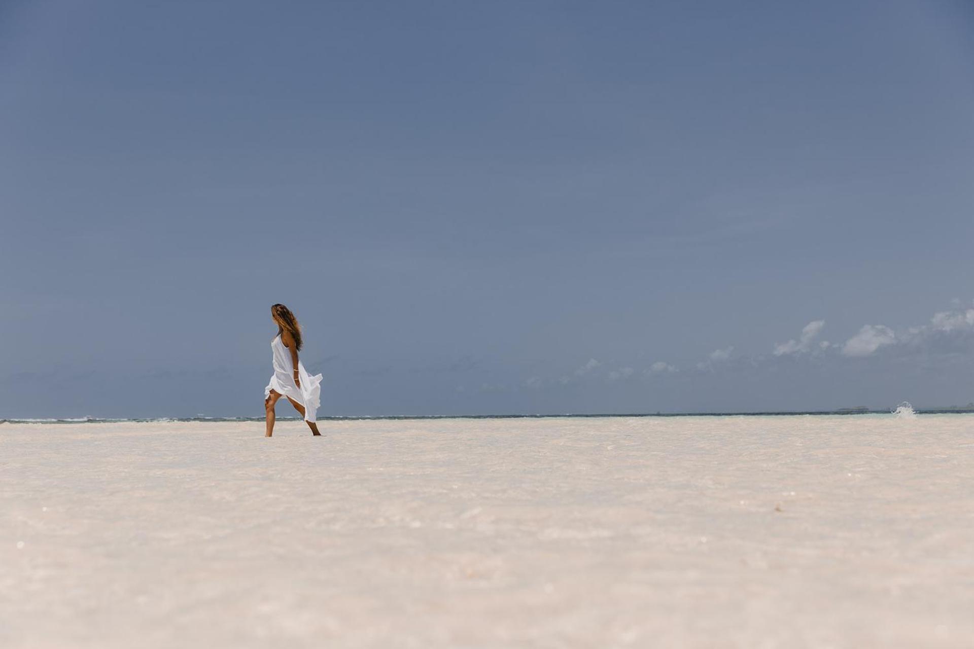 Hemingways Watamu Hotel Exterior photo